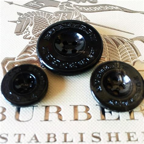 Burberry Replacement Buttons for sale 